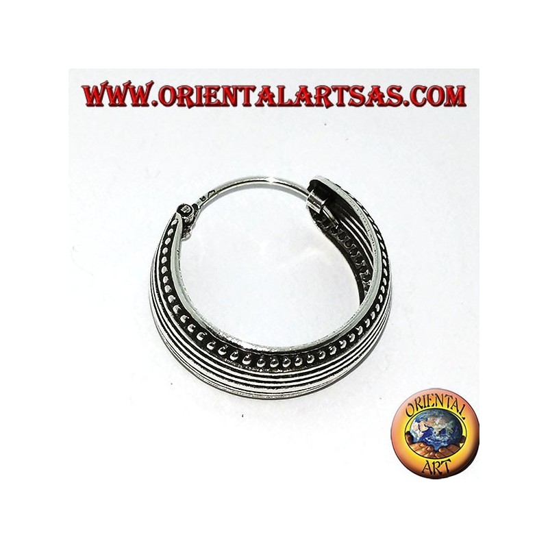 20 mm gemeißelte breite abgerundete Creolen aus Silber (1)