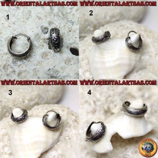 Orecchini in argento a cerchio largo bombato cesellato da 12 mm e 5 mm di spessore (2)