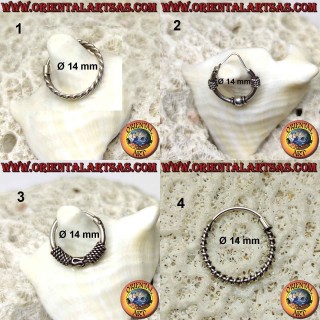 Orecchino in argento 925‰, cerchio lavorato, 14 mm di diametro (9)