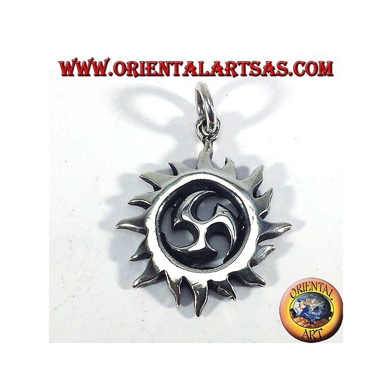 colgante en plata Tomoe solar