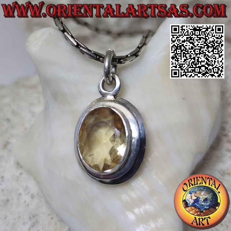 Pendentif en argent avec topaze jaune ovale naturelle sur monture simple avec bord incliné