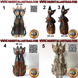 Scultura di una coppia di...