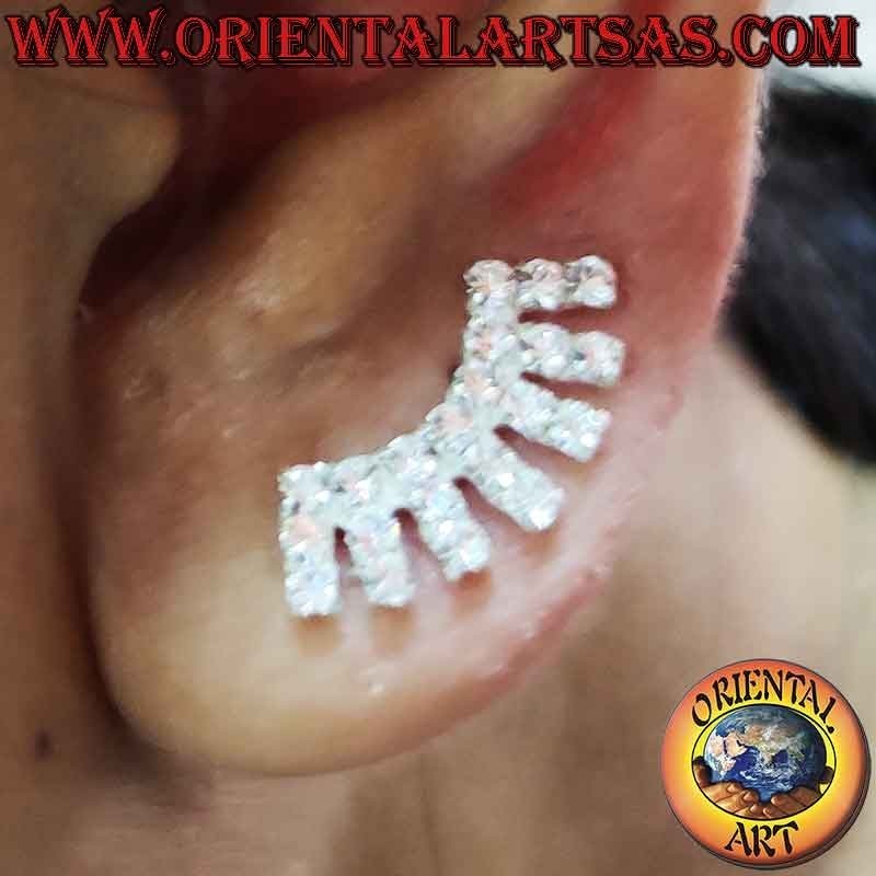 Kletternder silberner Ohrring (Kletterer) mit Reihen weißer Zirkone