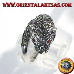 anillo de plata, tigre con marcasita y rubí ojos