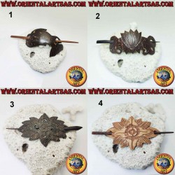 Haarspange mit geschnitzter...