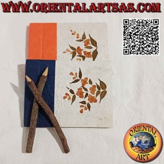 Horizontal notebook with pencil, in rice paper and applied dried flowers (14 x 18.5)