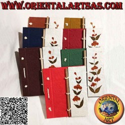 Notizbuch mit Bleistift und...