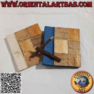 Square notebook with cover in bark and natural fibers, in rice paper (12 x 12)