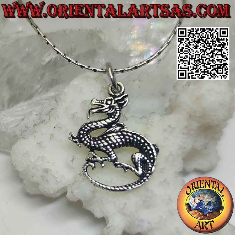 Colgante de plata, dragón "Coccatrice" con perfil punteado