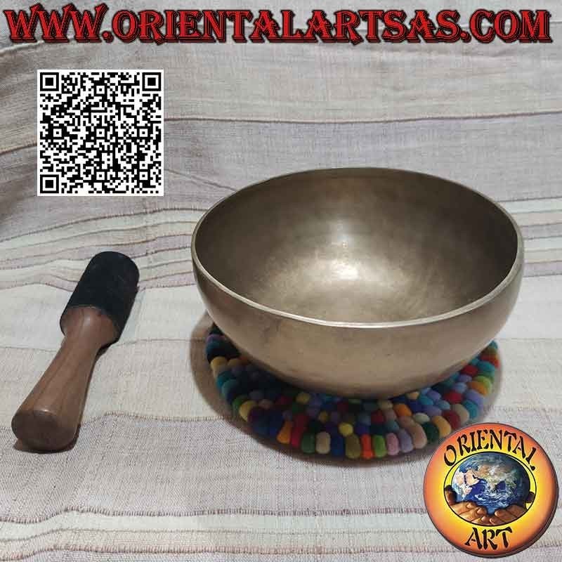 Tibetan bell handmade from an alloy of seven metals of 23 cm Ø with clapper