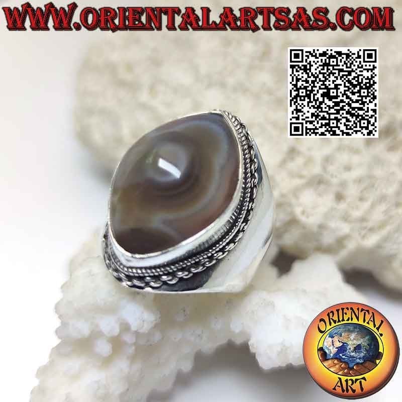 Silver ring with Shiva's eye (third eye) shuttle agate and chain edge on smooth setting (s)