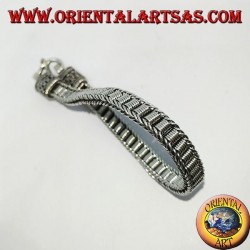Bracelet plat en argent avec spirales centrales