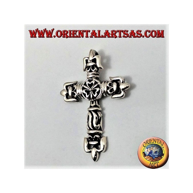 Silver pendant, Gothic cross