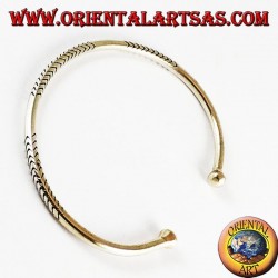 pulsera de plata, perfil redondo tallado a mano
