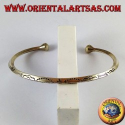 Silver bracelet, hand carved rhombus profile
