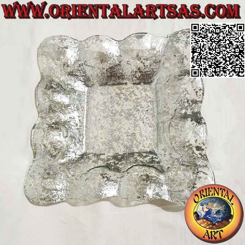 Vide poche centre de table carré avec bords en dentelle de verre et décorations orientales argentées de 33 cm