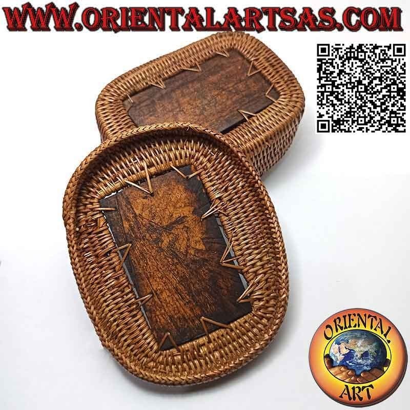 Rounded rectangular jewelry box with carved sculpture in mahogany and wicker (15 x 12)