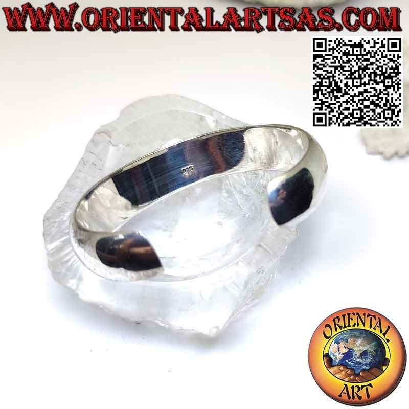 Rounded 925 ‰ silver rigid bracelet with engraved floral decorations and oval red agate