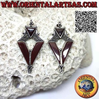 Pendientes romboidales de plata tachonados de marcasita con inserciones triangulares y de cornalina