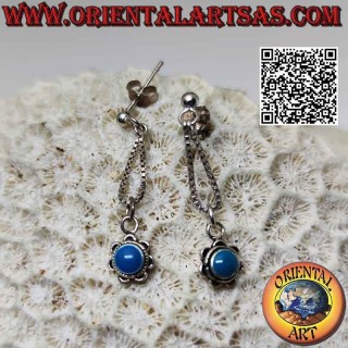 Pendientes de lóbulo de plata con flor pequeña con colgante de cadena turquesa central
