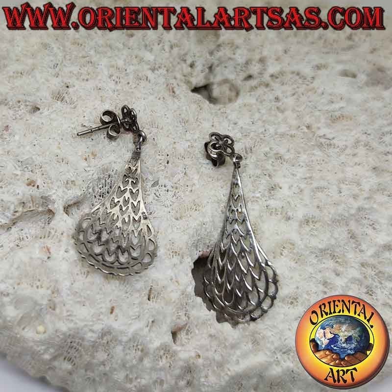 Boucles d'oreilles lobes en argent avec plaque pendante ajourée (coeurs)