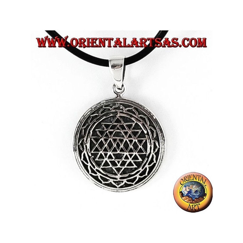 Silber Anhänger Sri Yantra in Lotus