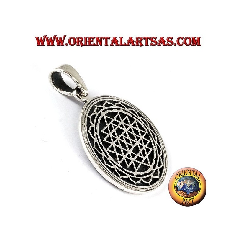 Silber Anhänger Sri Yantra in Lotus