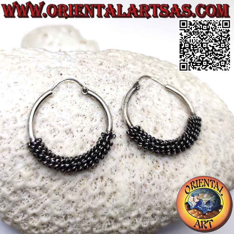 Orecchini in argento 925‰, cerchi lisci da 30 con spirale di spirali avvolta