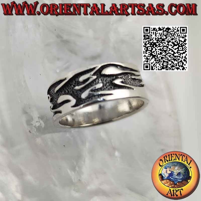 Flat band silver ring with deep bas-relief tribal flames