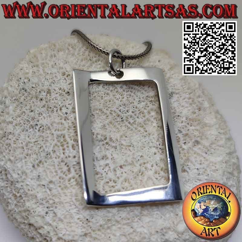 Silver pendant, smooth wavy buckle