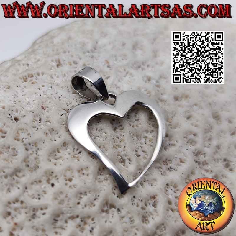 Colgante de plata, contorno de un corazón liso asimétrico (c)