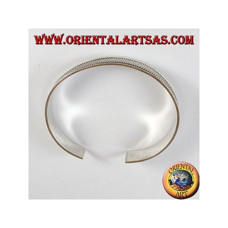 Bracciale d'argento rigido , disegno rete 