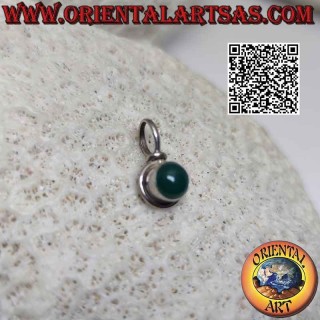 Silver pendant with round cabochon green agate on a smooth high edge setting
