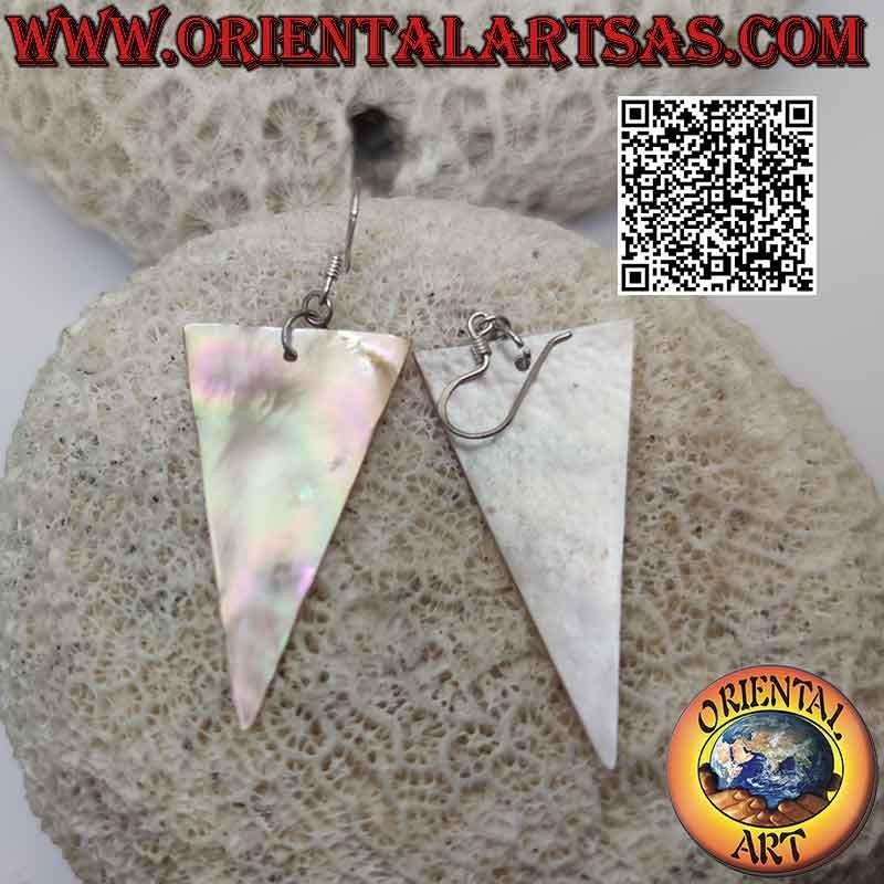 Pendientes de plata con triángulo isósceles invertido de nácar rosado