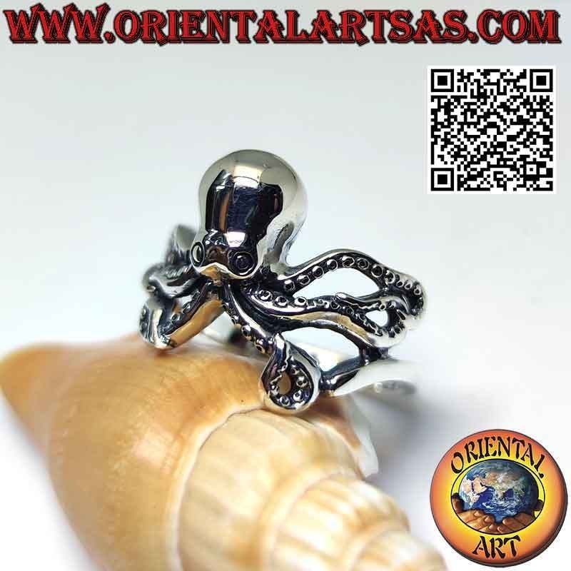 Silver ring, octopus (octopus) or smooth octopus