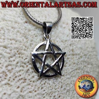 Pendentif en argent, pentacle (symbole de protection) lisse sur un cercle