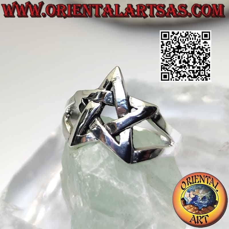Bague en argent lisse avec pentacle lisse attaché à deux latéralement
