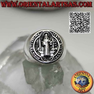 Anillo de plata lisa con sello o medalla de San Benito de Nursia