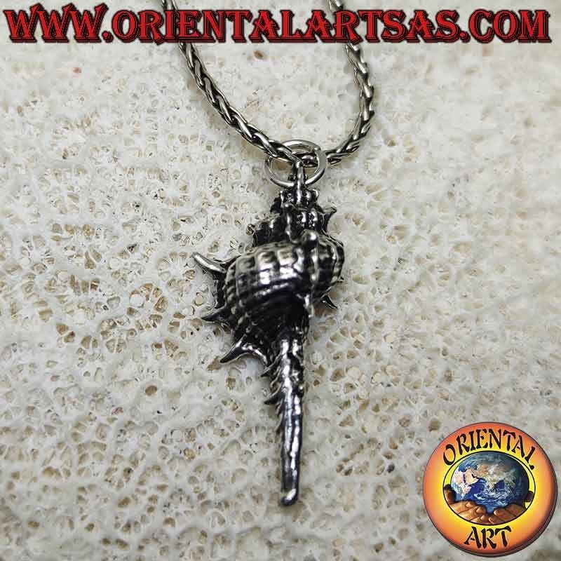 Pendentif en argent en forme de coquillage le tofa (instrument de musique et symbole de fertilité)
