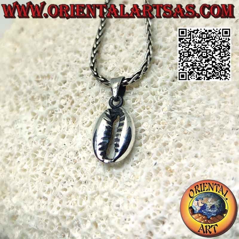 Silberanhänger in Form einer Kaurischnecke (cauri, Kauri, Cypraea), Fruchtbarkeitssymbol