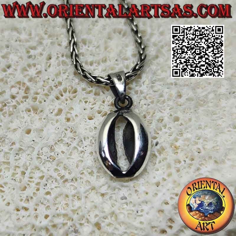 Pendentif en argent en forme de cauri (cauri, kauri, cypraea), symbole de fertilité