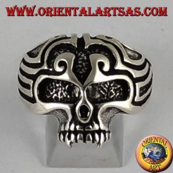 Anillo de plata cráneo maoríes