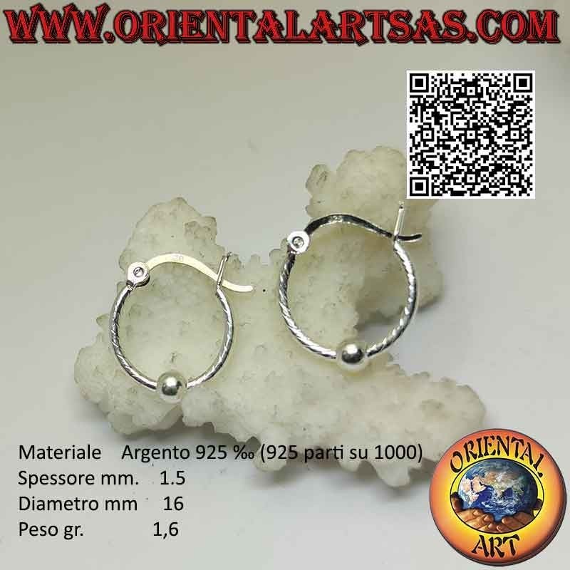 Orecchini in argento 925‰, cerchio lavorato a fascette con pallina da 4 mm centrale (leva)
