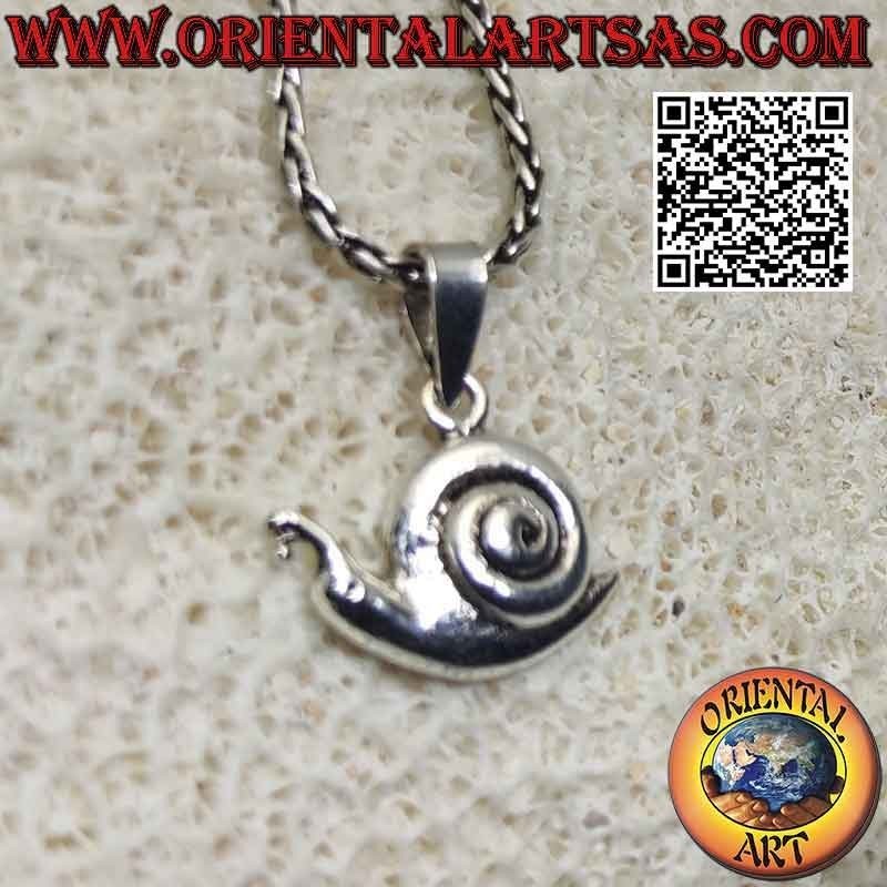 Pendentif en argent lisse en forme d'escargot ou d'escargot de profil
