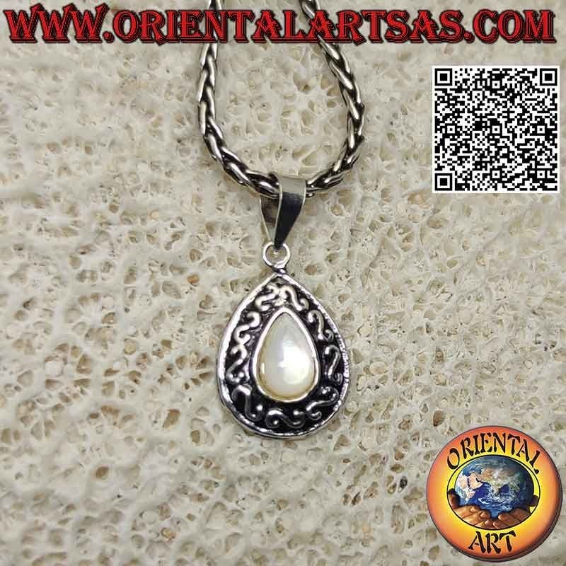 Pendentif en argent avec cabochon goutte de nacre et décoration "S" ou bas-relief grec