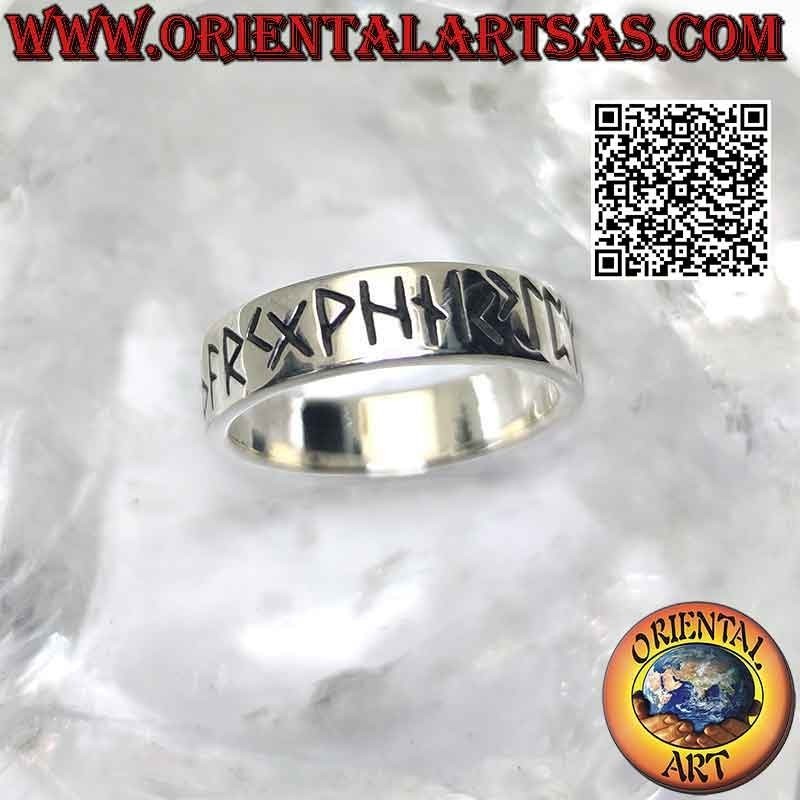 Bague en argent à bande lisse de 6 mm de large. avec runes celtiques gravées