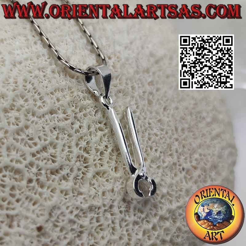Silver pendant, the pincer (work tool)