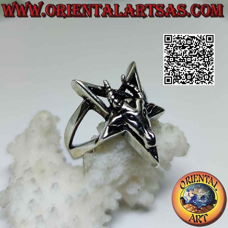 Anillo de plata, pentáculo invertido con Baphomet (Baphomet) "la Cabra de Mendes" superpuesta