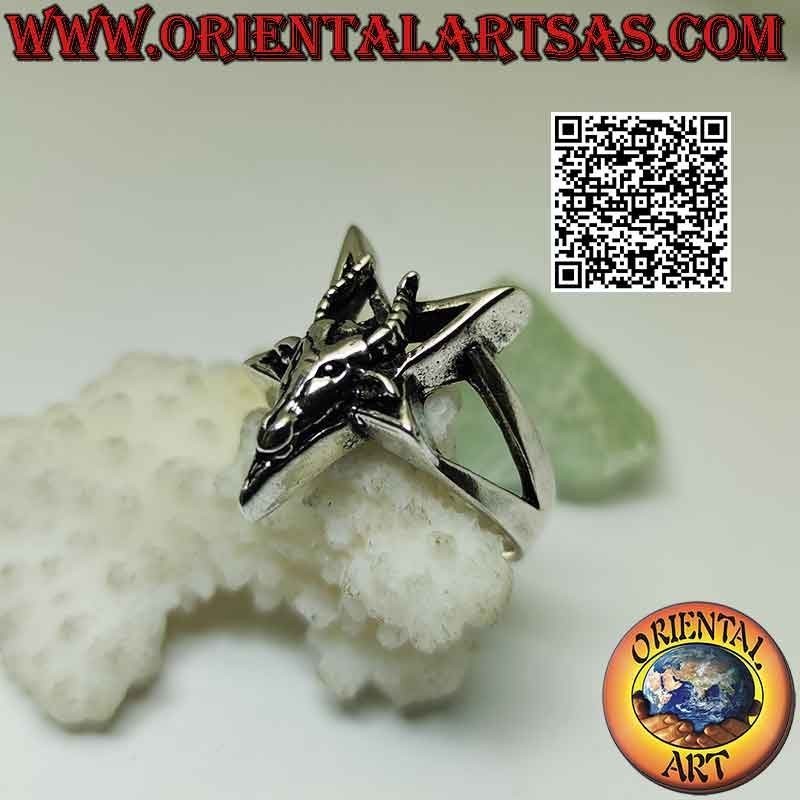Anillo de plata, pentáculo invertido con Baphomet (Baphomet) "la Cabra de Mendes" superpuesta