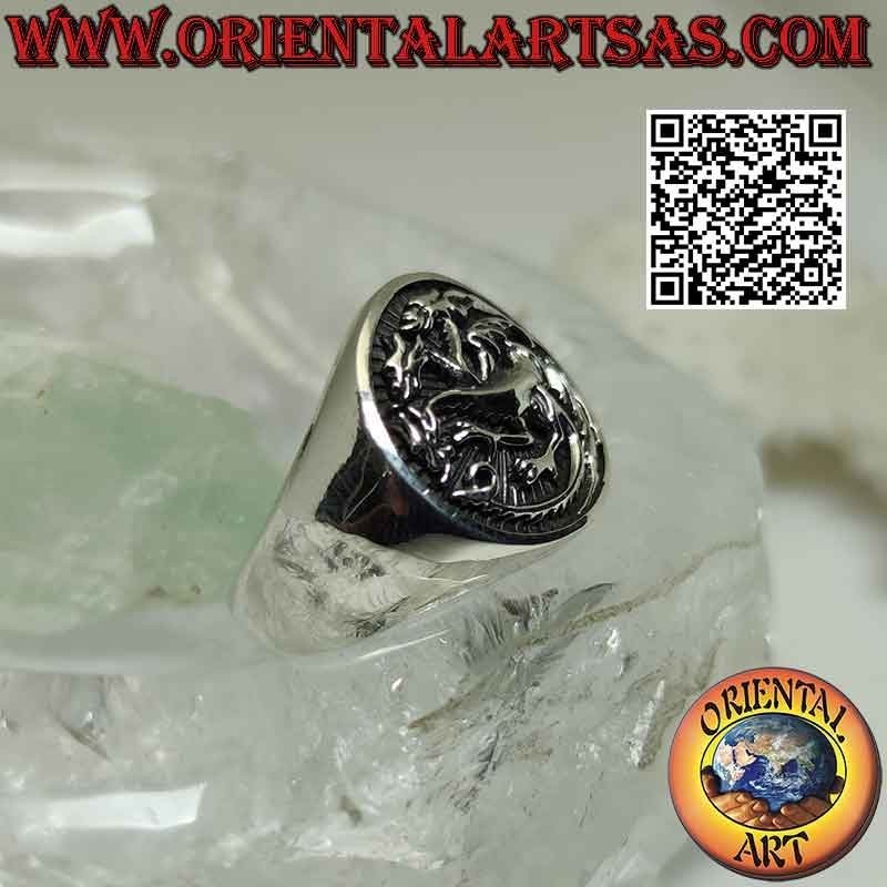 Anillo de plata, emblema de la noble casa Targaryen (Juego de Tronos)